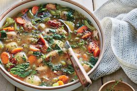 Slow Cooker Chicken, Bacon, and Potato Soup