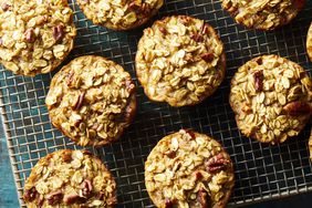 a wire rack with Baked Banana-Nut Oatmeal Cups