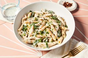 a recipe photo of the Creamy Rotisserie Chicken & Spinach Pasta 