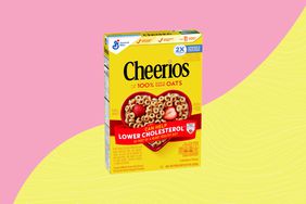 a photo of Cheerios