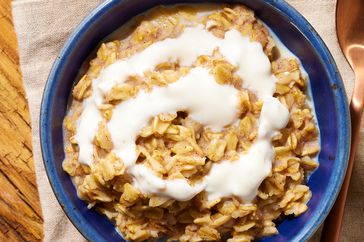 an image of the Cinnamon Roll Oatmeal