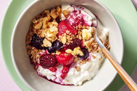 a recipe photo of the Crunchy Berry Bowl