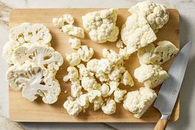 How to Cut Cauliflower-Beauty-3x2-4882.jpg