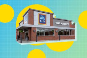 a photo of an Aldi storefront