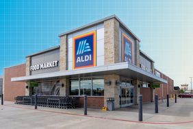 a photo of an Aldi storefront