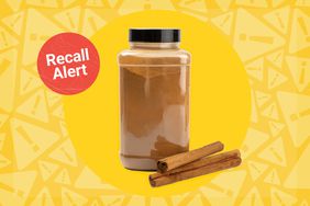 a photo of ground cinnamon in a jar with 3 cinnamon sticks and the "recall alert" stamp