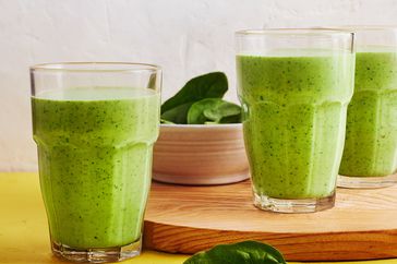 Spinach, Peanut Butter & Banana Smoothie