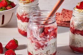 a recipe photo of the Strawberry Cheesecake Overnight Oats
