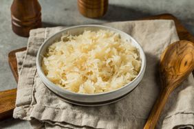 a photo of a bowl of sauerkraut 